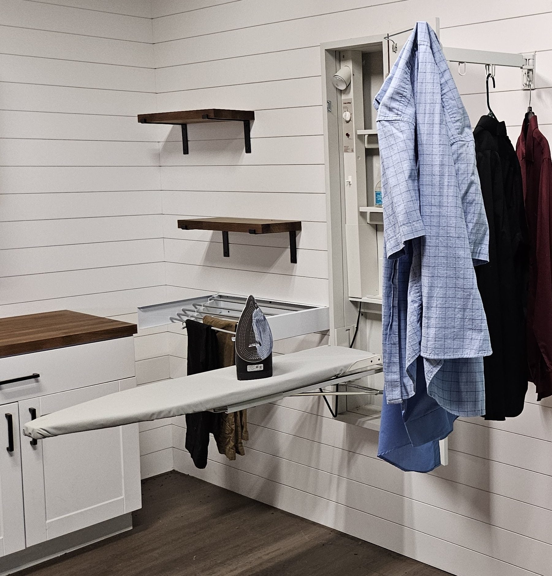 Wall Mounted Z Fold Drying Rack – Premier Storage Systems (Iron-A